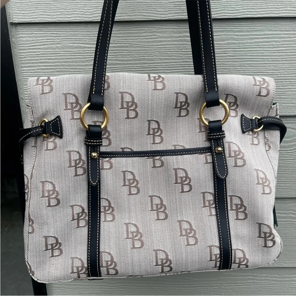 Dooney & Bourke very lightweight